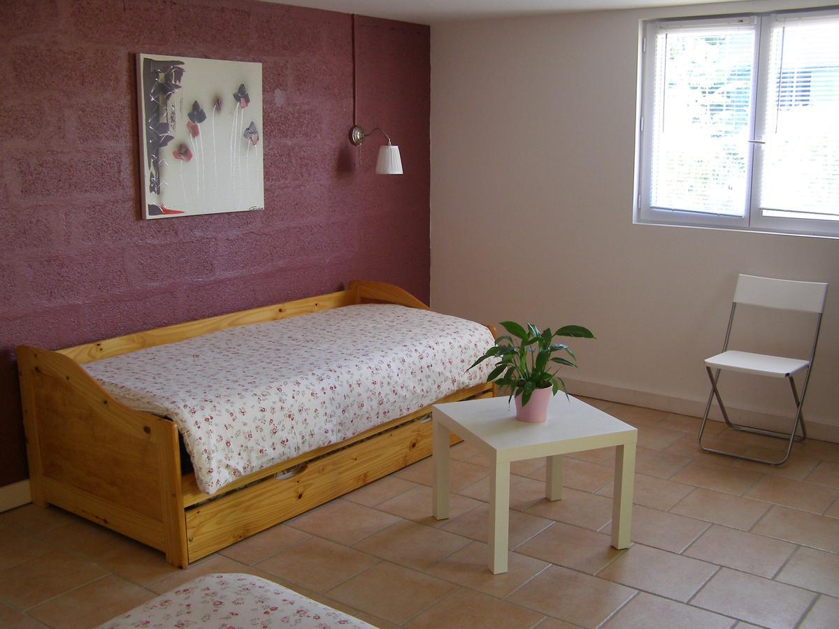 Le Bord De L'Eau Bed & Breakfast Sainte-Terre Dış mekan fotoğraf